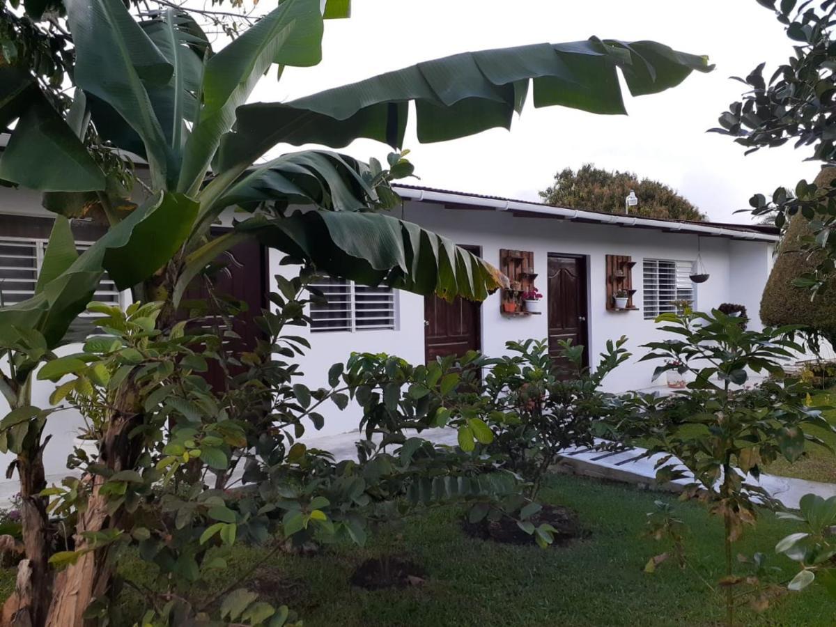 Habitacion Hogarena Jarabacoa Bagian luar foto